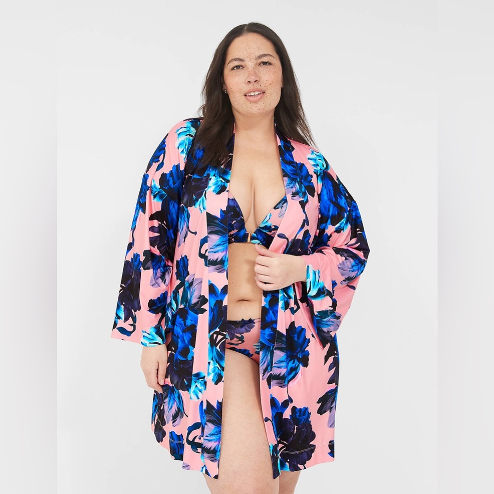 Printed Microfiber Robe - Picture 2 of 6